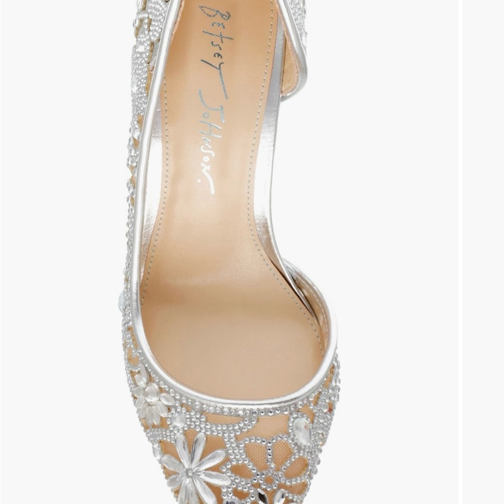 Betsey Johnson Silver CRYSTAL Floral Embellished Heels WEDDING HOLIDAY - Picture 2 of 5
